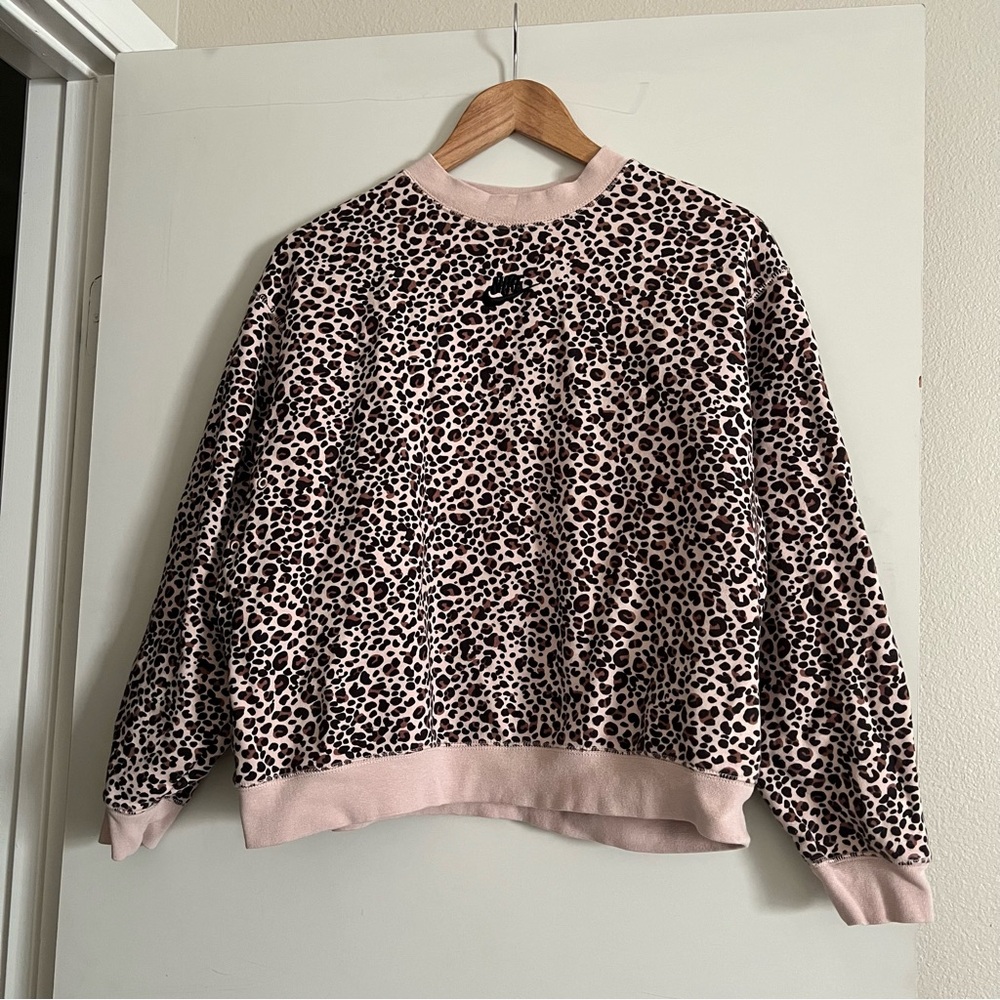 Nike Leopard Pullover Sweatshirt size S